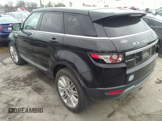 2013 Land Rover Range Rover Evoque Prestige Premium z VIN SALVV2BG3DH709471, wystawiony jako IAAI lot #41506662 z przebiegiem 136 519 mil mil oraz . Historia ofert i sprzedaży dostępna na DreamBid. Obrazek 3.