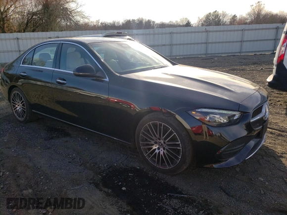2022 Mercedes-Benz C 300 with VIN W1KAF4HB0NR052527, listed as a Copart auction lot 81367014 with 29,080 mi miles and Salvage Title. Bid and sale history available at DreamBid. Image 4.