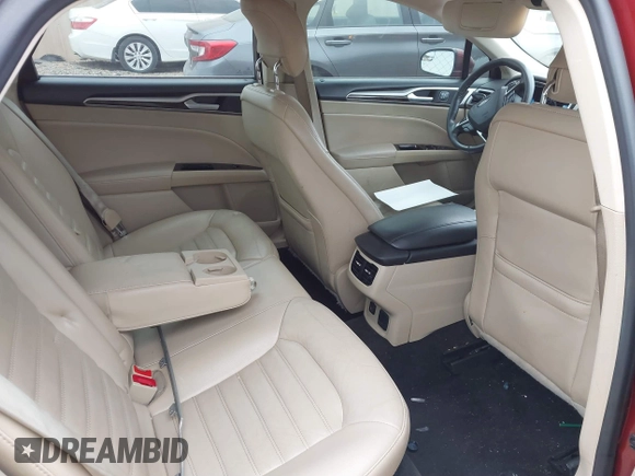 2014 Ford Fusion SE Hybrid with VIN 3FA6P0LU3ER289277, listed as a IAAI auction lot 41686380 with 178,339 mi miles. Bid and sale history available at carsss.com. Image 8.
