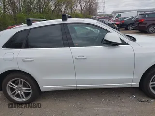 2015 Audi Q5 Premium Plus with VIN WA1LFAFP2FA116626, listed as a IAAI auction lot 42037581 with 113,038 mi miles. Bid and sale history available at carsss.com. Image 13.
