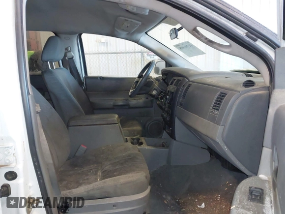 2005 Dodge Durango SXT with VIN 1D4HB38NX5F624748, listed as a IAAI auction lot 41596905 with 204,466 mi miles and . Bid and sale history available at DreamBid. Image 5.