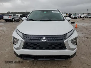 2024 Mitsubishi Eclipse Cross ES с VIN JA4ATUAA2RZ006959, выставлен на аукционе Copart как лот 82399804 с пробегом 6 373 миль миль и На запчасти • Non repairable. История ставок и продаж доступна на DreamBid. Изображение 5.