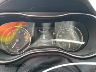 2021 Jeep Cherokee Latitude Plus z VIN 1C4PJMLB2MD205415, wystawiony jako Copart lot #55492645 z przebiegiem 62 958 mil mil oraz Szkoda całkowita • Salvage title. Historia ofert i sprzedaży dostępna na DreamBid. Obrazek 9.