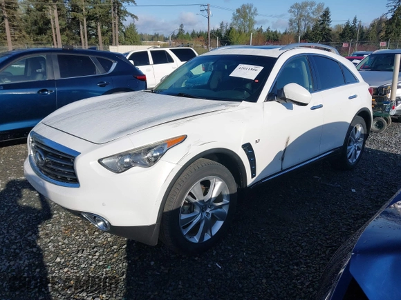 2014 Infiniti QX70 with VIN JN8CS1MW2EM411237, listed as a IAAI auction lot 42011806 with 148,133 mi miles and . Bid and sale history available at carsss.com. Image 17.