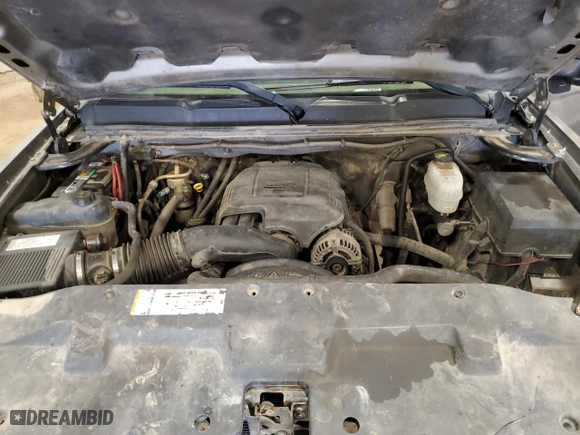 2007 Chevrolet Silverado 2500HD LT w/1LT with VIN 1GCHK23K07F561120, listed as a Copart auction lot 48150555 with 348,779 mi miles and Clean Title. Bid and sale history available at carsss.com. Image 11.