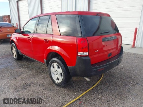2005 Saturn VUE z VIN 5GZCZ53425S820394, wystawiony jako IAAI lot #40815114 z przebiegiem 141 019 mil mil oraz . Historia ofert i sprzedaży dostępna na DreamBid. Obrazek 3.