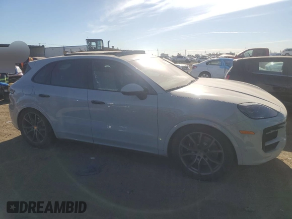 2024 Porsche Cayenne S with VIN WP1AL2AY1RDA34139, listed as a Copart auction lot 80035744 with 11,218 mi miles and Clean title. Bid and sale history available at DreamBid. Image 4.