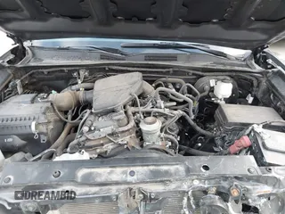 2022 Toyota Tacoma SR with VIN 3TYSX5EN8NT016817, listed as a IAAI auction lot 42140136 with 52,825 mi miles and . Bid and sale history available at DreamBid. Image 10.