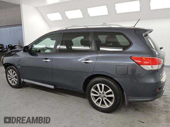 2014 Nissan Pathfinder SL with VIN 5N1AR2MN9EC605812, listed as a Copart auction lot 54866945 with 160,774 mi miles and Clean Title. Bid and sale history available at DreamBid. Image 2.