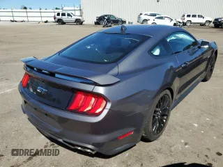 2022 Ford Mustang GT with VIN 1FA6P8CF0N5111152, listed as a Copart auction lot 62243372 with 6,417 mi miles. Bid and sale history available at carsss.com. Image 4.