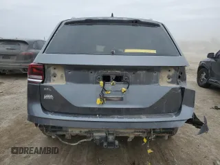 2024 Volkswagen Atlas SEL Premium R-Line with VIN 1V2FR2CA1RC520945, listed as a Copart auction lot 44778565 with 25,003 mi miles and Salvage title. Bid and sale history available at DreamBid. Image 6.