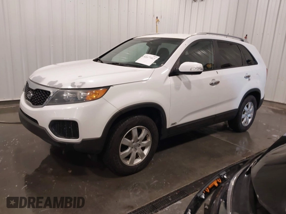 2013 Kia Sorento LX with VIN 5XYKTDA22DG310142, listed as a IAAI auction lot 41677417 with 234,661 mi miles. Bid and sale history available at carsss.com. Image 19.