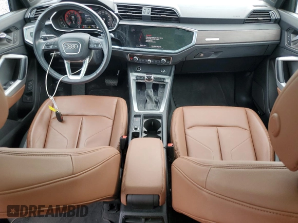 2023 Audi Q3 S line Premium Plus с VIN WA1EECF37P1138112, выставлен на аукционе Copart как лот 61012815 с пробегом 39 366 миль миль и Списание • Salvage title. История ставок и продаж доступна на DreamBid. Изображение 8.