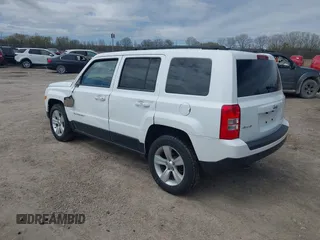 2014 Jeep Patriot Sport with VIN 1C4NJRBB5ED778512, listed as a IAAI auction lot 42172300 with 118,934 mi miles and . Bid and sale history available at carsss.com. Image 3.