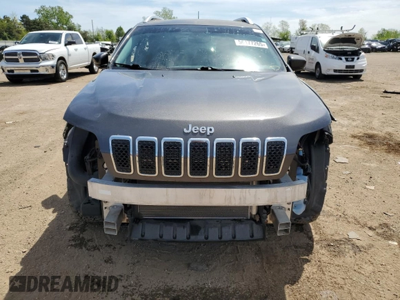 2019 Jeep Cherokee Latitude Plus with VIN 1C4PJMLX7KD271273, listed as a Copart auction lot 56177265 with 116,998 mi miles and Salvage title. Bid and sale history available at DreamBid. Image 5.