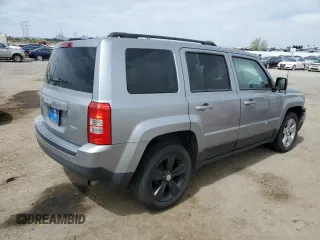 2017 Jeep Patriot High Altitude with VIN 1C4NJPFA5HD122871, listed as a Copart auction lot 50761645 with 105,186 mi miles and Salvage Title. Bid and sale history available at carsss.com. Image 3.