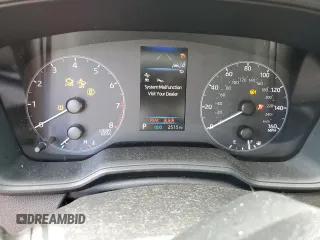 2024 Toyota Corolla LE z VIN 5YFB4MDE2RP205140, wystawiony jako Copart lot #56871145 z przebiegiem 2 515 mil mil oraz Szkoda całkowita • Salvage title. Historia ofert i sprzedaży dostępna na DreamBid. Obrazek 9.