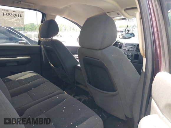 2008 GMC Sierra 1500 SLE1 z VIN 2GTEC13JX81125255, wystawiony jako IAAI lot #41955534 z przebiegiem 246 256 mil mil oraz . Historia ofert i sprzedaży dostępna na DreamBid. Obrazek 8.