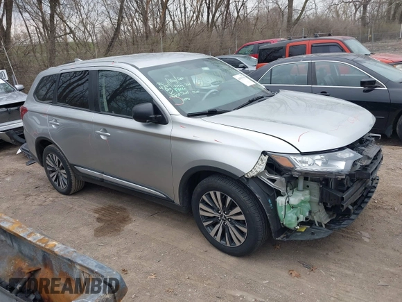 2020 Mitsubishi Outlander ES z VIN JA4AZ3A32LZ026792, wystawiony jako IAAI lot #41907596 z przebiegiem 145 638 mil mil oraz . Historia ofert i sprzedaży dostępna na DreamBid. Obrazek 1.