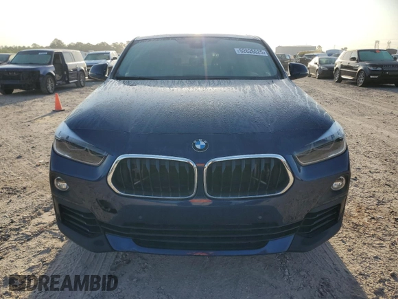 2018 BMW X2 sDrive28i with VIN WBXYJ3C35JEJ89968, listed as a Copart auction lot 52626525 with 68,945 mi miles and Salvage title. Bid and sale history available at DreamBid. Image 5.