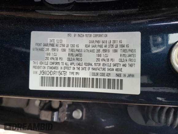 2024 Mazda CX-90 Preferred Plus z VIN JM3KKCHDXR1154791, wystawiony jako Copart lot #47757555 z przebiegiem 15 337 mil mil oraz Szkody całkowita. Historia ofert i sprzedaży dostępna na DreamBid. Obrazek 13.