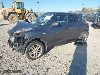 2013 Nissan Juke SV with VIN JN8AF5MV6DT214876, listed as a IAAI auction lot 40699579 with 119,920 mi miles. Bid and sale history available at carsss.com. Image 2.
