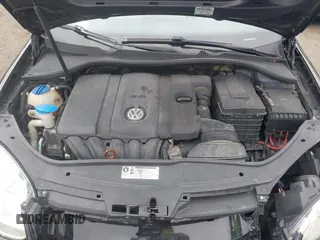 2010 Volkswagen Jetta Limited Edition with VIN 3VWRZ7AJ6AM107076, listed as a IAAI auction lot 42018371 with 146,134 mi miles and . Bid and sale history available at DreamBid. Image 10.
