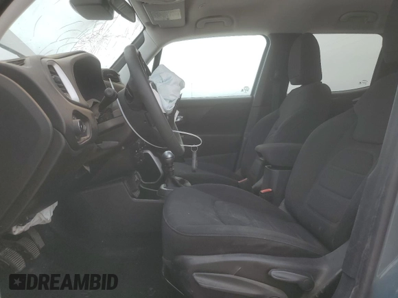 2018 Jeep Renegade Latitude with VIN ZACCJABH4JPH33439, listed as a Copart auction lot 48792455 with 37,992 mi miles and Salvage title. Bid and sale history available at DreamBid. Image 7.