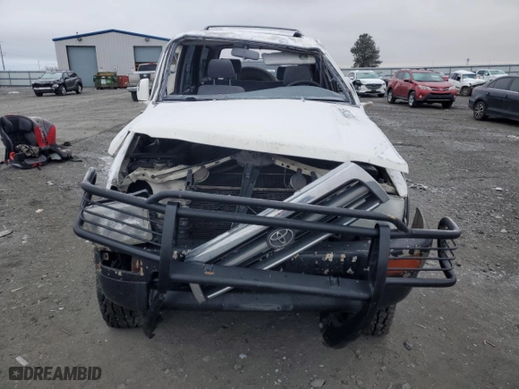 1998 Toyota 4Runner SR5 with VIN JT3HN86R2W0187098, listed as a Copart auction lot 88921505 with 288,860 mi miles and Salvage Title. Bid and sale history available at carsss.com. Image 5.