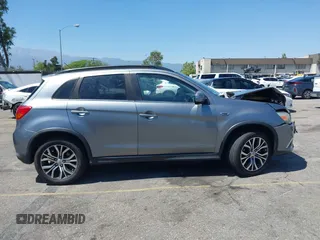 2016 Mitsubishi Outlander SEL z VIN JA4AP4AW5GZ028306, wystawiony jako IAAI lot #42304593 z przebiegiem 138 595 mil mil oraz . Historia ofert i sprzedaży dostępna na DreamBid. Obrazek 13.