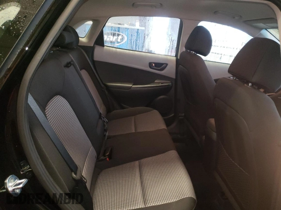 2018 Hyundai Kona SE with VIN KM8K1CAA8JU135702, listed as a Copart auction lot 44975673 with 18,996 mi miles. Bid and sale history available at carsss.com. Image 11.