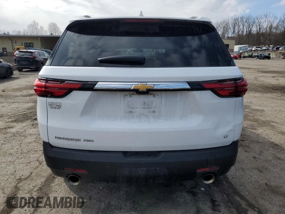 2022 Chevrolet Traverse LT z VIN 1GNEVHKW7NJ156164, wystawiony jako Copart lot #50160045 z przebiegiem 45 424 mil mil oraz Szkoda całkowita • Salvage title. Historia ofert i sprzedaży dostępna na DreamBid. Obrazek 6.