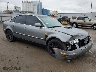2003 Volkswagen Passat GLX with VIN WVWRH63B83P446795, listed as a Copart auction lot 81899474 with 167,828 mi miles and Salvage Title. Bid and sale history available at carsss.com. Image 4.