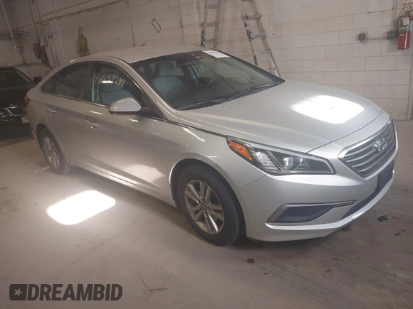2017 Hyundai Sonata 2.4L with VIN 5NPE24AF8HH447863, listed as a IAAI auction lot 42039288 with 183,044 mi miles and . Bid and sale history available at carsss.com. Image 1.