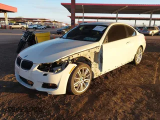 2011 BMW 3 Series 335i xDrive with VIN WBAKF9C51BE620345, listed as a IAAI auction lot 41739035 with 86,543 mi miles. Bid and sale history available at carsss.com. Image 18.