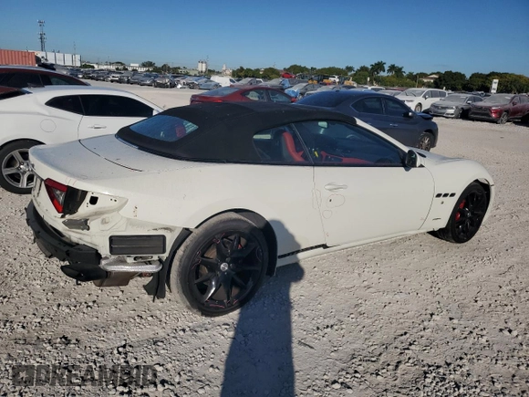 2019 Maserati GranTurismo Sport with VIN ZAM45VMA0K0344137, listed as a Copart auction lot 82252064 with 29,748 mi miles and Salvage title. Bid and sale history available at DreamBid. Image 3.