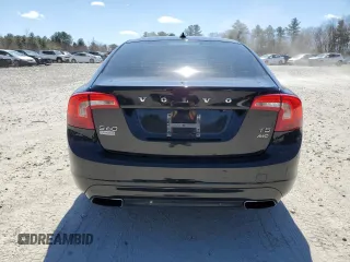 2015 Volvo S60 T5 Premier with VIN YV1612TK0F2365835, listed as a Copart auction lot 53714535 with 227,478 mi miles and Clean Title. Bid and sale history available at carsss.com. Image 6.