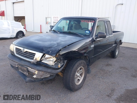 1999 Mazda B-Series 2WD Truck SE with VIN 4F4YR16V8XTM09770, listed as a IAAI auction lot 41416620 with 245,604 mi miles. Bid and sale history available at carsss.com. Image 6.