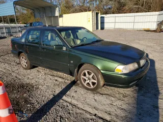 1999 Volvo S70 z VIN YV1LS55A3X2616614, wystawiony jako Copart lot #74897604 z przebiegiem 198 595 mil mil oraz Nie do naprawy. Historia ofert i sprzedaży dostępna na DreamBid. Obrazek 4.
