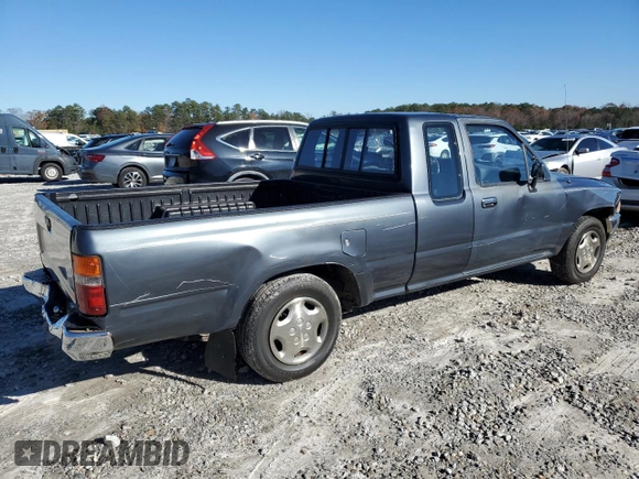 1993 Toyota Pickup DLX z VIN JT4RN93P7P5080335, wystawiony jako Copart lot #84757234 z przebiegiem 162 290 mil mil oraz Szkoda całkowita • Salvage title. Historia ofert i sprzedaży dostępna na DreamBid. Obrazek 3.