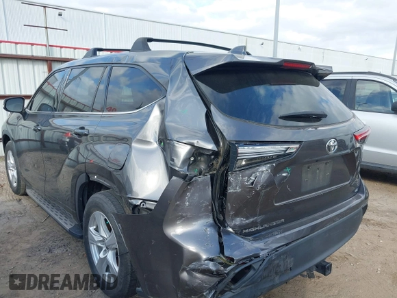 2021 Toyota Highlander L with VIN 5TDZZRAH7MS537442, listed as a IAAI auction lot 41530851 with 56,266 mi miles and . Bid and sale history available at DreamBid. Image 6.