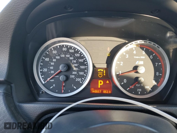 2009 BMW M3 with VIN WBSPM93539E201785, listed as a Copart auction lot 42153135 with 140,557 mi miles and Salvage title. Bid and sale history available at DreamBid. Image 9.