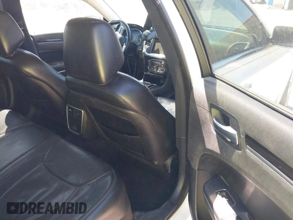 2016 Chrysler 300 Anniversary Edition with VIN 2C3CCAAG7GH313739, listed as a IAAI auction lot 41833824 with 285,806 mi miles and . Bid and sale history available at DreamBid. Image 8.