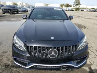 2017 Mercedes-Benz C 63 S AMG с VIN 55SWF8HB4HU193830, выставлен на аукционе Copart как лот 49514715 с пробегом 67 199 миль миль и Списание • Salvage title. История ставок и продаж доступна на DreamBid. Изображение 5.