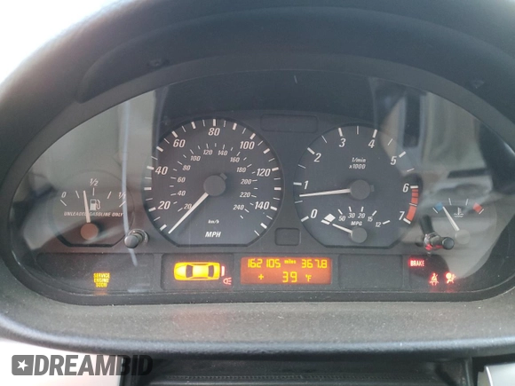2003 BMW 3 Series 325Ci with VIN WBABS33423JY44040, listed as a Copart auction lot 88942165 with 162,105 mi miles and Salvage Title. Bid and sale history available at carsss.com. Image 9.