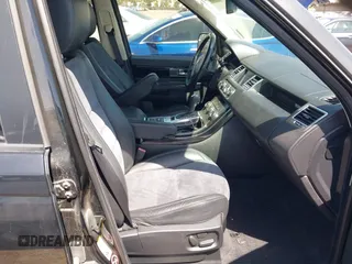 2013 Land Rover Range Rover Sport HSE with VIN SALSF2D42DA767700, listed as a IAAI auction lot 42225262 with 101,042 mi miles and . Bid and sale history available at DreamBid. Image 5.