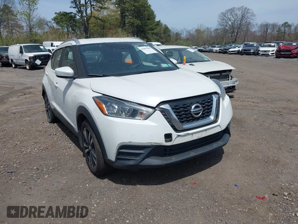 2019 Nissan Kicks S with VIN 3N1CP5CU3KL484582, listed as a IAAI auction lot 42087860 with 136,853 mi miles and . Bid and sale history available at carsss.com. Image 1.