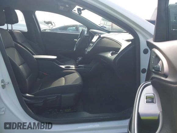 2025 Chevrolet Malibu LT with VIN 1G1ZD5ST9SF130822, listed as a IAAI auction lot 42180102 with 21,047 mi miles and . Bid and sale history available at DreamBid. Image 5.