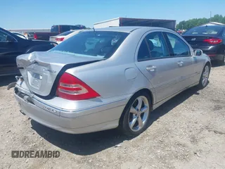 2004 Mercedes-Benz C 230 Kompressor with VIN WDBRF40J84F511575, listed as a IAAI auction lot 42133799 with 120,633 mi miles and . Bid and sale history available at DreamBid. Image 4.