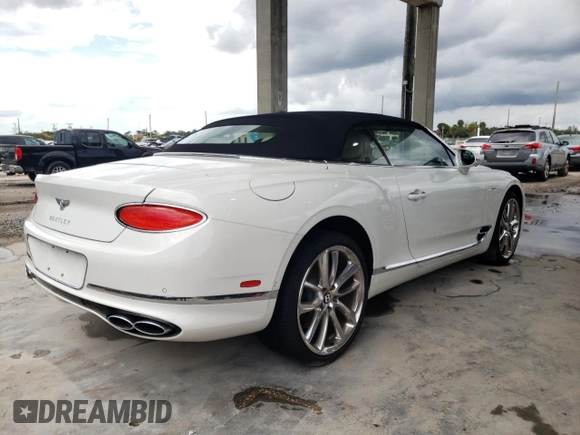 2023 Bentley Continental GT GT V8 z VIN SCBDG4ZGXPC005755, wystawiony jako Copart lot #62562783 z przebiegiem 459 mil mil oraz . Historia ofert i sprzedaży dostępna na DreamBid. Obrazek 3.